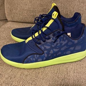 Nike Air Jordan Men's Eclipse sneakers Size 10.5. Pre-Owned but Good Condition